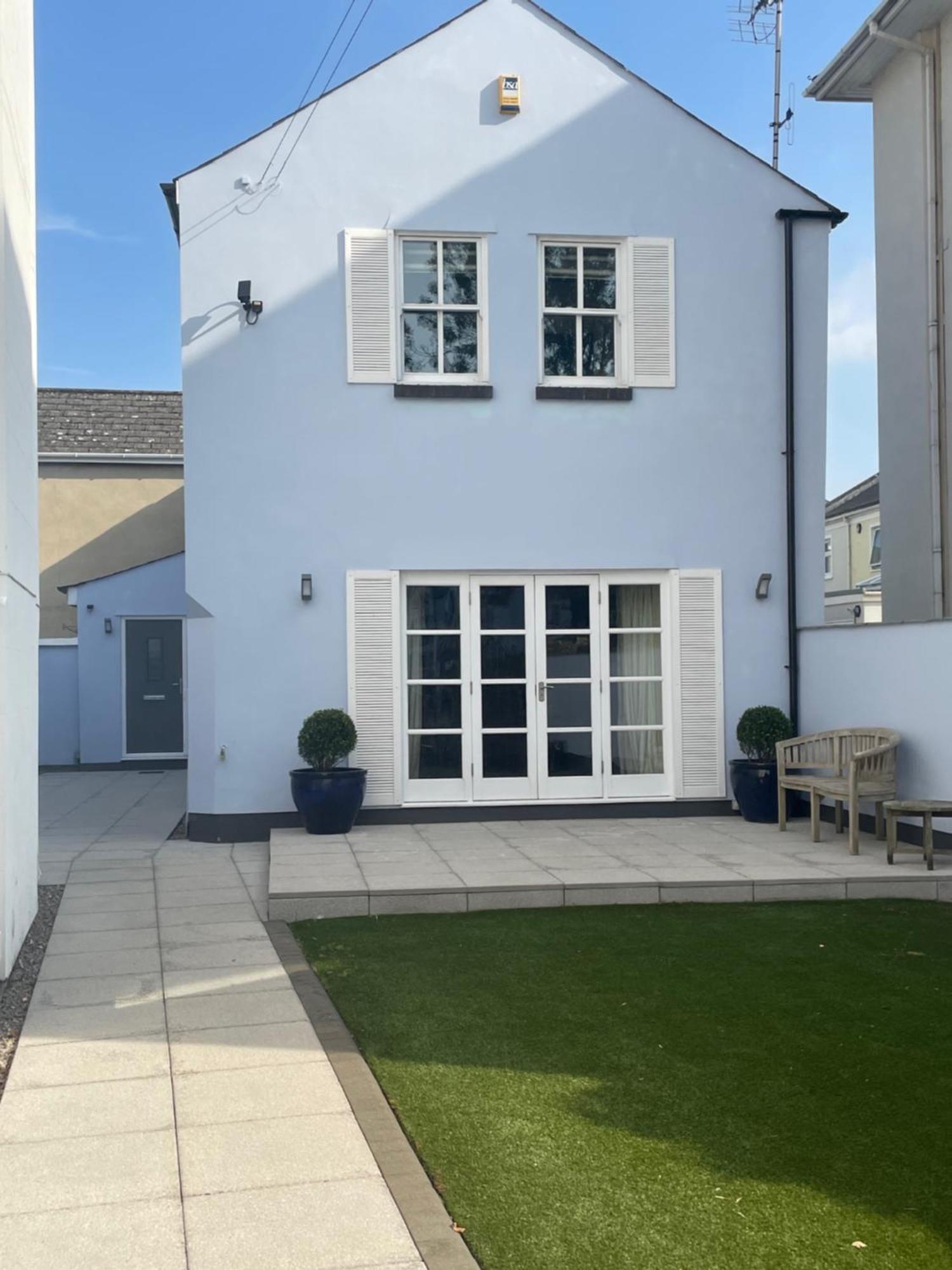 The Coach House Villa Cheltenham Exterior photo